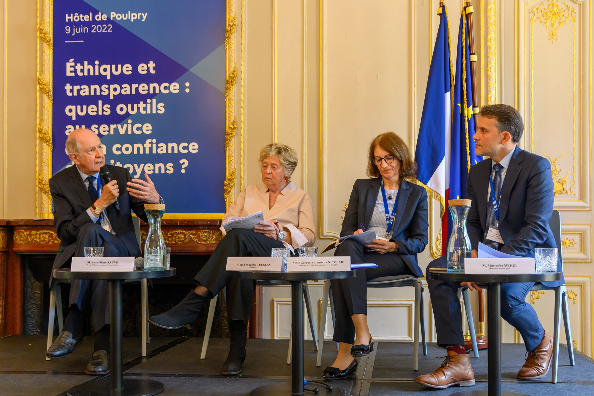 Un colloque européen sur l’éthique et la transparence
